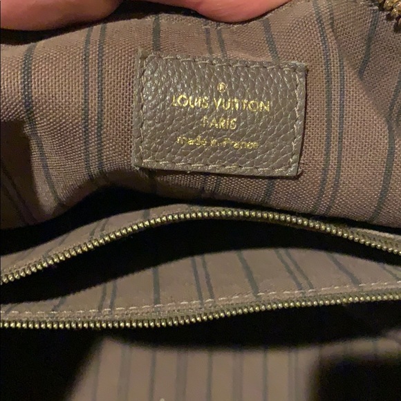 Louis Vuitton lumineuse PM M. Empreinte monogram - Picture 8 of 8